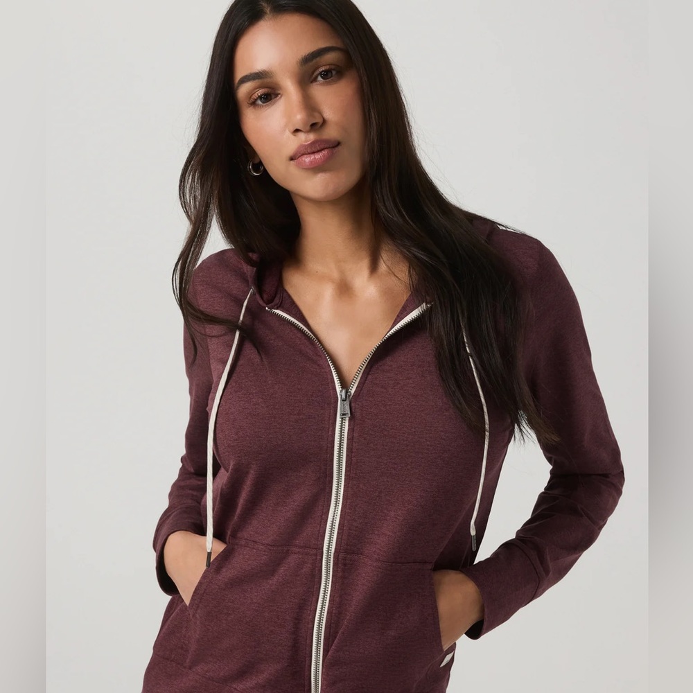 Vuori Halo Performance Hoodie 2.0 Fig Heather Women's Medium - Picture 2 of 10